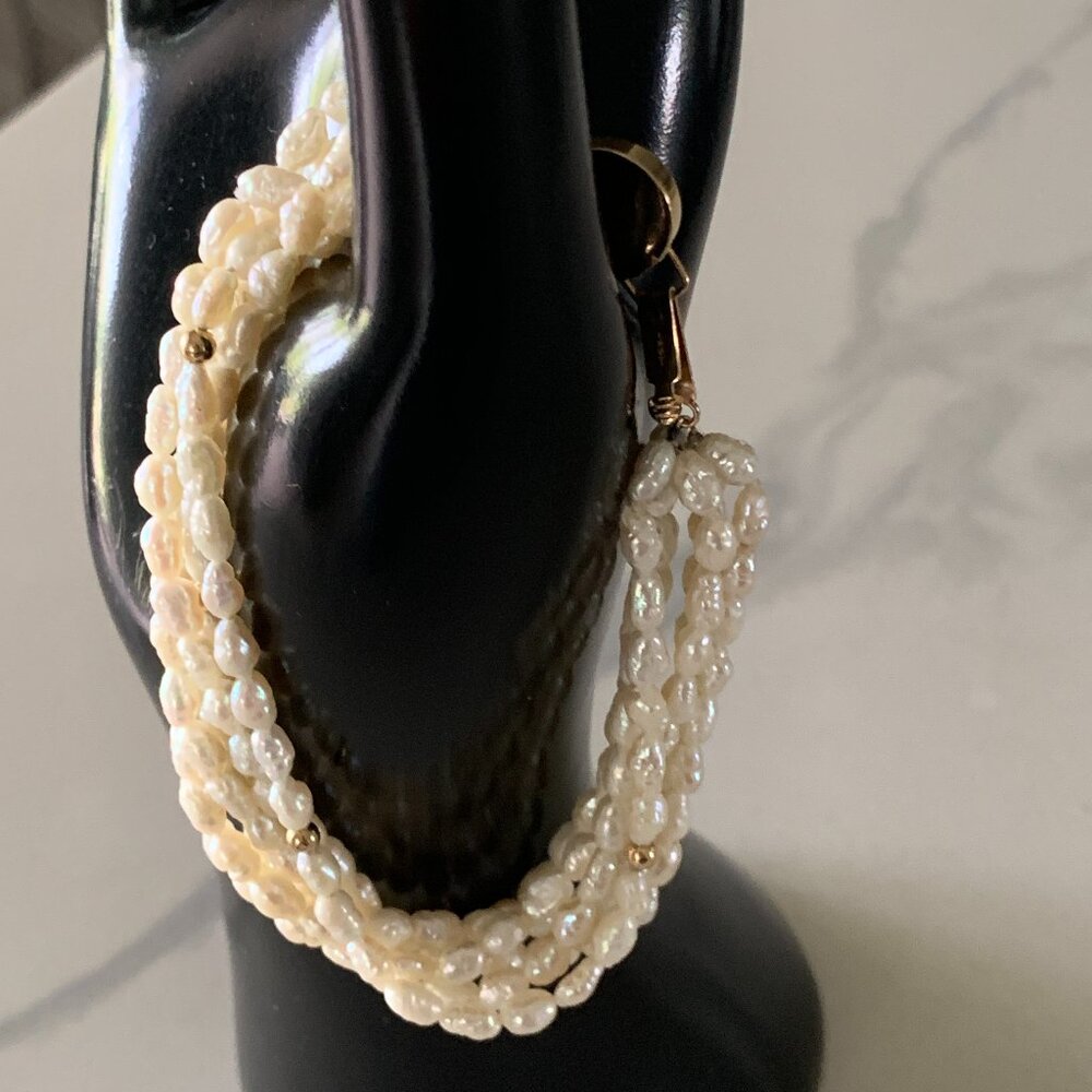 Beautiful Bracelet 14k Pearl Bullseye Clasp And 14k Gold Beads Vintage 7.5” Long